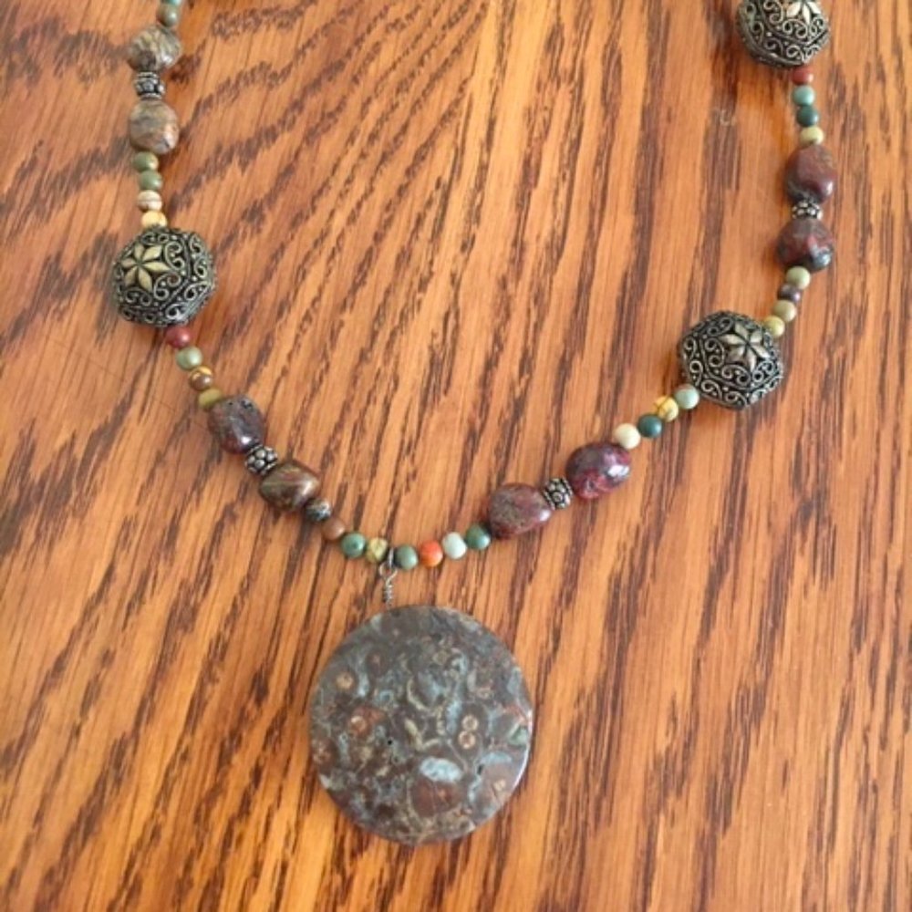 NEW Handmade Neclace